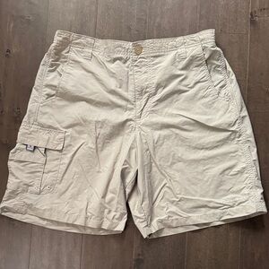Columbia Men's Tan PFG Cargo Shorts